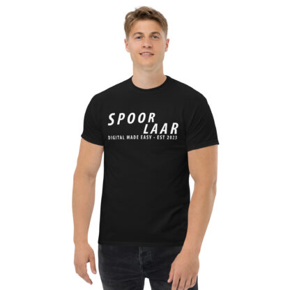 Spoorlaar 'Digital made easy' T-shirt witte tekst - Image 2