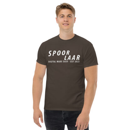 Spoorlaar 'Digital made easy' T-shirt witte tekst - Image 6